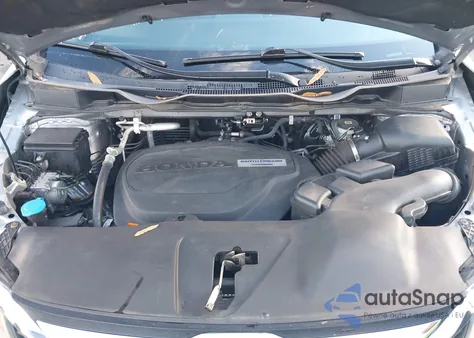 2019 Honda Odyssey Lx z USA, uszkodzony, nr VIN 5FNRL6H21KB124483